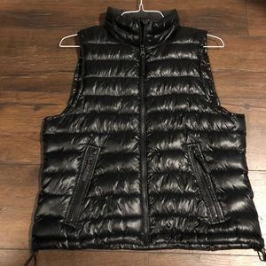American Eagle Puffer Vest